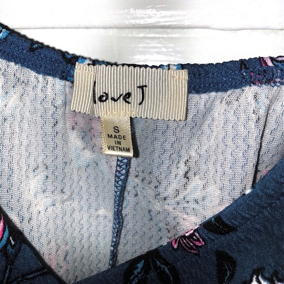 Floral Print Slit Dress - Picture 2 of 2